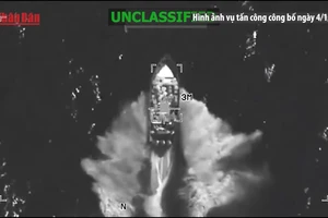 [Video] Quân đội Mỹ tiếp tục tấn công tàu thuyền dù đang bị Quốc hội điều tra 