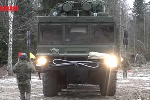 [Video] Tên lửa siêu vượt âm Oreshnik lần đầu lộ diện 