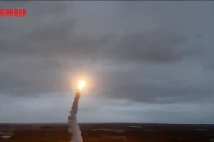 [Video] Triều Tiên phát tín hiệu tiếp tục phát triển tên lửa trong 5 năm tới 