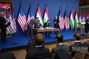 [Video] Mỹ và Hungary ký thỏa thuận hạt nhân dân sự 