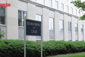 [Video] Mỹ thu hồi hơn 100.000 thị thực dưới thời Tổng thống D. Trump 