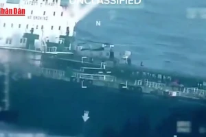 [Video] Quân đội Mỹ ưu tiên nhiệm vụ “cách ly” ngành dầu mỏ Venezuela 