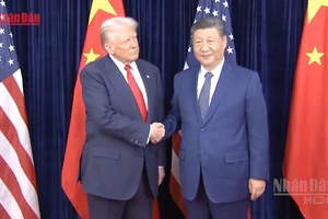 [Video] Lãnh đạo Trung Quốc – Mỹ điện đàm nhằm hạ nhiệt quan hệ song phương