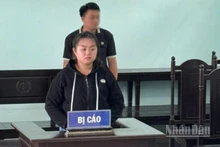Bị cáo Nguyễn Thị Huỳnh Tuyền tại tòa.