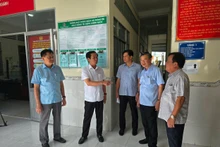 Lãnh đạo thành phố Cần Thơ kiểm tra, khảo sát một số trụ sở làm việc của xã, phường.