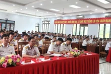 Gần 250 học viên đến từ Vùng 3 Hải quân và một số các đơn vị thuộc Quân chủng Hải quân tham gia khóa học. (Ảnh: ĐÌNH TĂNG)