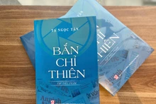 Cuốn sách "Bắn chỉ thiên" của GS, TS Tạ Ngọc Tấn vừa được Nhà xuất bản Chính trị quốc gia Sự thật ấn hành.