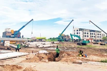 Xây nhà ở trung tầng dành cho người thu nhập thấp ở phường Tân Hưng, thành phố Hải Phòng.