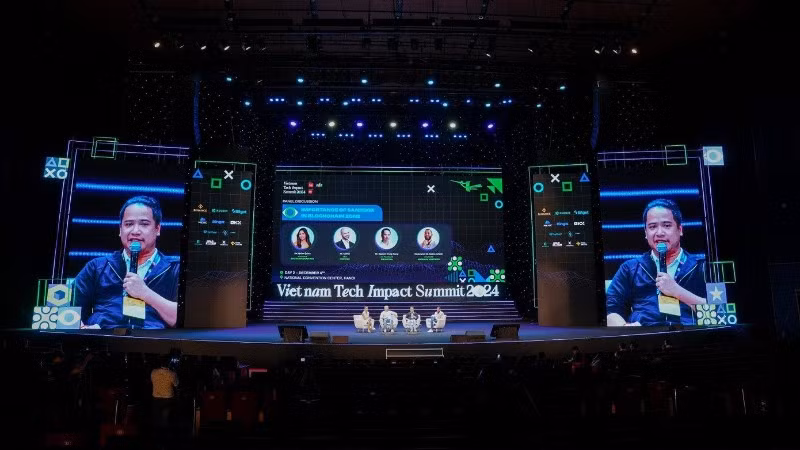 Các chuyên gia thảo luận tại GM Vietnam 2025 - Tuần lễ công nghệ Blockchain lớn nhất Đông Nam Á.