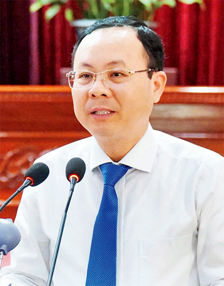 Ủy viên dự khuyết Trung ương Đảng, Bí thư Thành ủy Cần Thơ Nguyễn Văn Hiếu