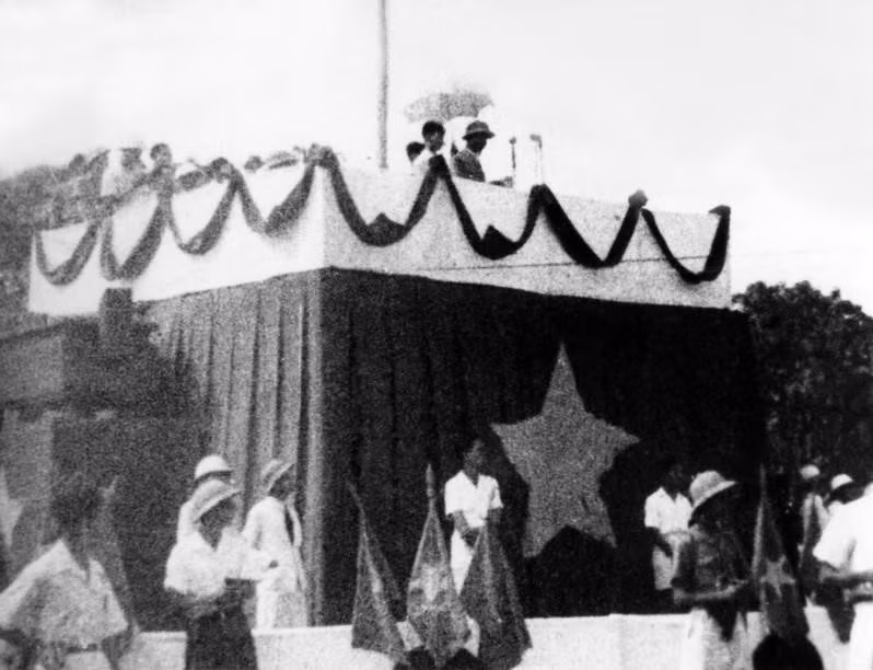 vna-potal-79-nam-cach-mang-thang-tam-va-quoc-khanh-2-9-1945-2024-moc-son-choi-loi-trong-lich-su-dan-toc-viet-nam-7537361.jpg