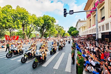 Hoạt động chào mừng 80 năm truyền thống Công an nhân dân Việt Nam, 80 năm Cách mạng Tháng Tám thành công và Quốc khánh 2/9.