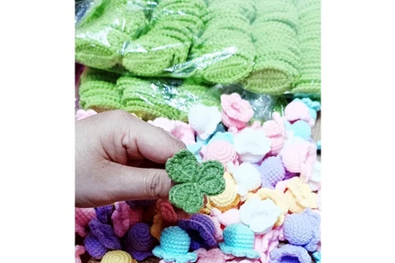 Xinh xắn những món đồ len Đà Lạt.