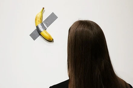 Tác phẩm nghệ thuật lại bị... ăn mất