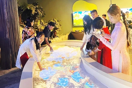 Thăm “thế giới khủng long” của Hàn Quốc