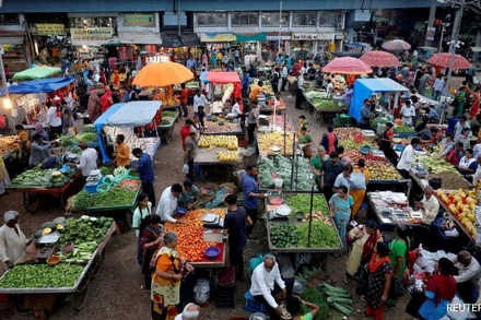 Áp lực giá cả giảm bớt là căn cứ để RBI cắt giảm lãi suất. Ảnh: GETTY