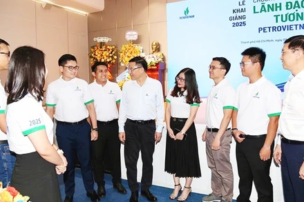 Khai giảng chương trình "Lãnh đạo tương lai Petrovietnam 2025"