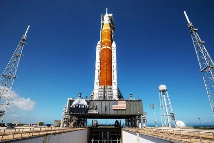 Hệ thống phóng tàu vũ trụ thuộc dự án Artemis ở Florida. Ảnh: NASA