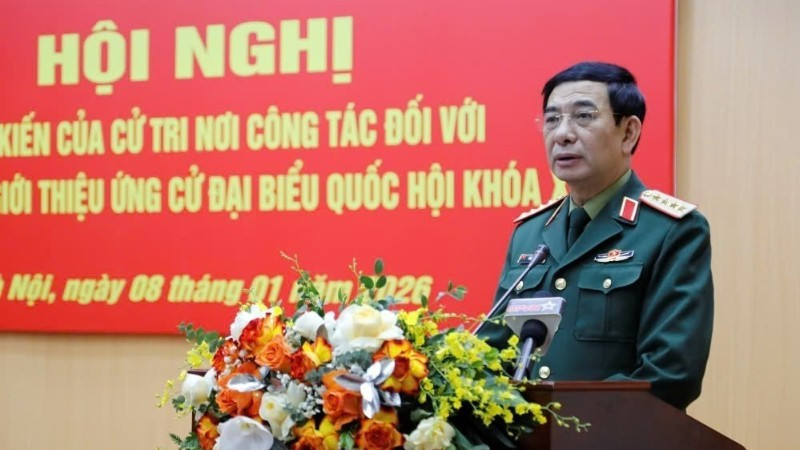 dong-chi-phan-van-giang-phat-bieu-tai-hoi-nghi.jpg