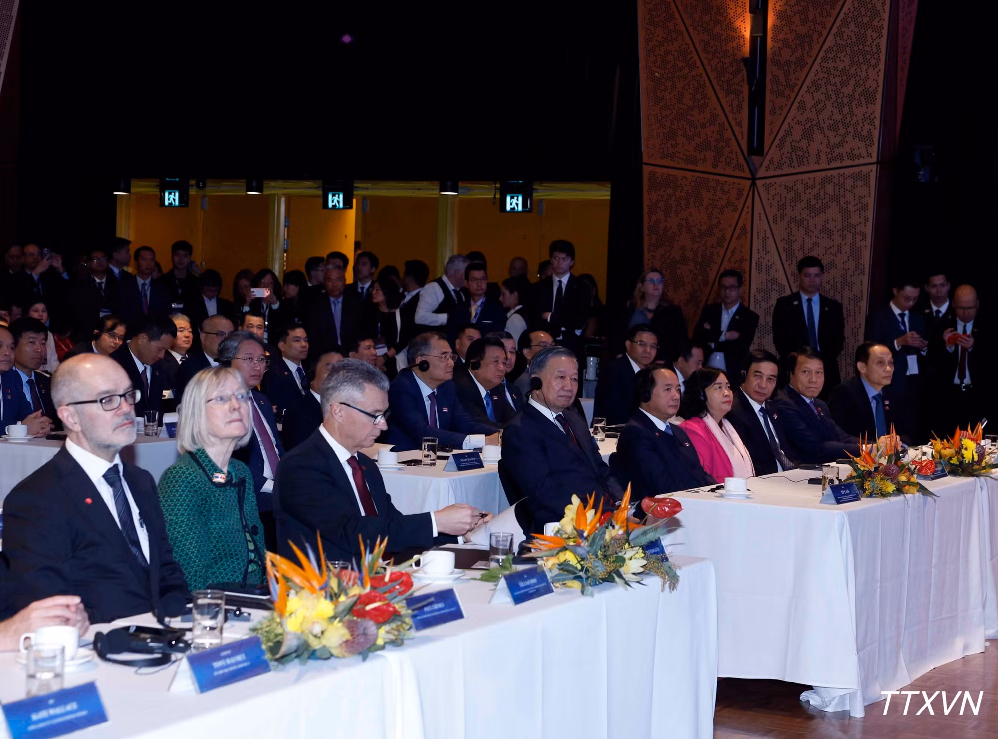 vna-potal-tong-bi-thu-chu-tich-nuoc-to-lam-du-va-phat-bieu-tai-dien-dan-khoa-hoc-cong-nghe-doi-moi-sang-tao-giao-duc-dao-tao-va-phat-trien-nguon-8944034-1267.jpg