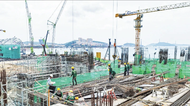 Các công trường xuyên Tết: Quyết tâm hoàn thành dự án trọng điểm đúng tiến độ