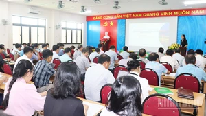 Quang cảnh lớp tập huấn.