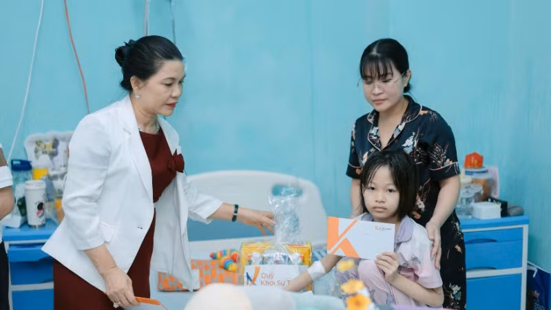 Quỹ Khởi Sự Từ Tâm phối hợp cùng Bệnh viện Trung ương Huế tổ chức chương trình “Gieo Xuân mùa 3 - Hạnh phúc nảy mầm”.