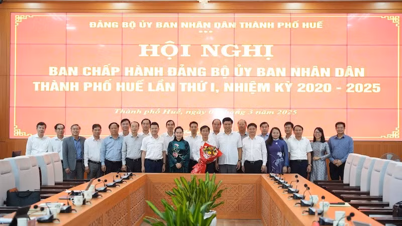 Hội nghị Ban Chấp hành Đảng bộ Ủy ban nhân dân thành phố Huế lần thứ I năm 2025.