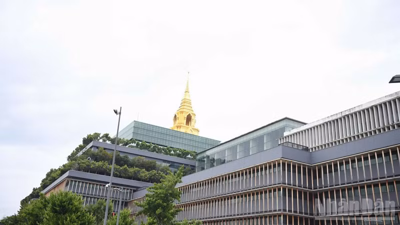 Tòa nhà Quốc hội Thái Lan. (Ảnh: XUÂN SƠN)