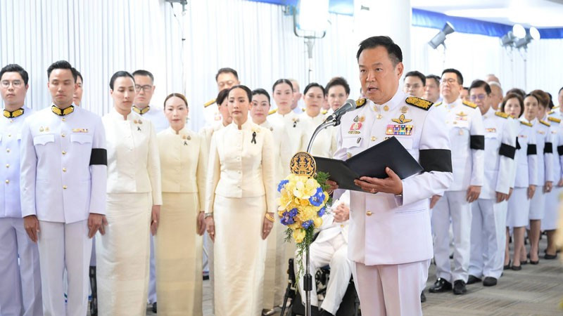 Ông Anutin Charnvirakul phát biểu sau khi tiếp nhận Sắc lệnh Hoàng gia. (Ảnh: Văn phòng Thủ tướng Thái Lan)