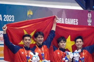 Đội tuyển bơi Việt Nam tại SEA Games 32. (Ảnh: DUY NAM)