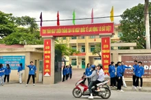 Điểm thi tại Trường trung học phổ thông Bạch Đằng, Thủy Nguyên.