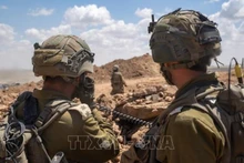 Binh sĩ Israel được triển khai tại Dải Gaza. (Ảnh: THX/TTXVN)