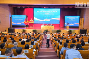Việc lần đầu tiên tổ chức một phiên họp về công tác Đảng, công tác chính trị trong khuôn khổ Hội nghị Ngoại giao cho thấy sự ưu tiên đặc biệt đối với việc xây dựng nền tảng nội bộ trong giai đoạn phát triển mới. (Ảnh: MINH DUY)
