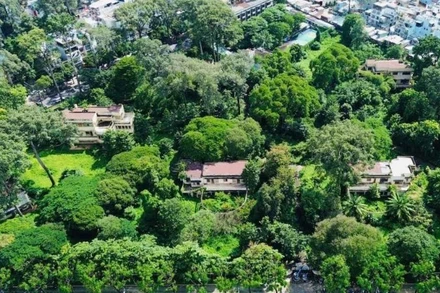 Xây dựng đài tưởng niệm nạn nhân Covid-19 tại Khu đất số 1 Lý Thái Tổ theo kế hoạch chỉnh trang của chính quyền Thành phố Hồ Chí Minh. (Ảnh: QUÝ HIỀN)