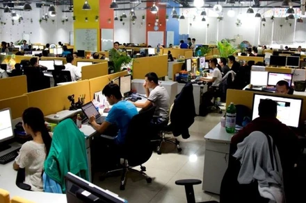 Một công ty chuyên về công nghệ thông tin đóng tại Khu chế xuất Tân Thuận. (Ảnh: QUÝ HIỀN)