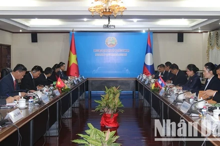 Quang cảnh cuộc họp tham khảo chính trị lần thứ 10 giữa hai Bộ Ngoại giao hai nước Việt Nam-Lào. (Ảnh: HẢI TIẾN)