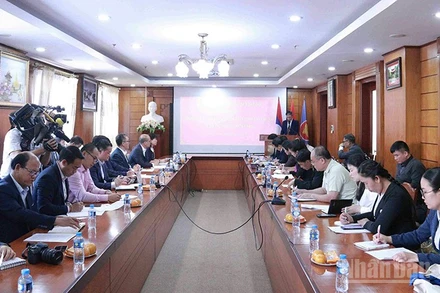 Quang cảnh buổi họp báo. (Ảnh: DUY TOÀN)