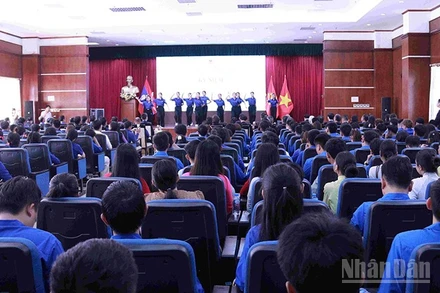 Khung cảnh buổi lễ. (Ảnh: DUY TOÀN)