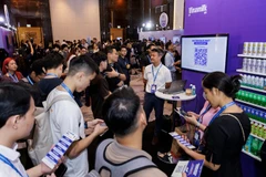 Gian hàng Vinamilk thu hút sự quan tâm của nhiều khách tham dự tại sự kiện AWS Cloud Day Việt Nam 2025. (Ảnh: AWS)