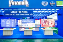 Không gian triển lãm của Vinamilk được thiết kế hiện đại, gần gũi và đầy sáng tạo. (Ảnh: Vi Nam)