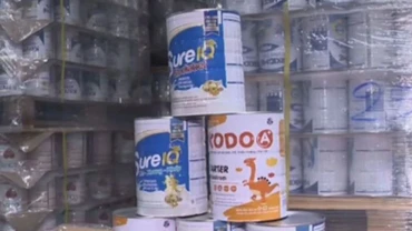 Nhiều sản phẩm sữa giả được phát hiện. (Ảnh: VTV)