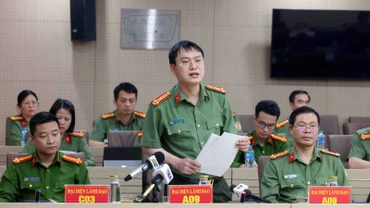 Thượng tá Trần Văn Hùng, Cục phó Cục An ninh điều tra, Bộ Công an.