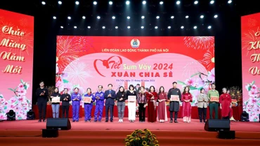 Tết Sum vầy- Xuân chia sẻ 2024.