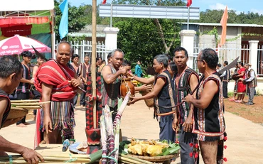 Phục dựng không gian văn hóa của đồng bào dân tộc S’Tiêng huyện Bù Đăng, tỉnh Bình Phước. (Ảnh BPTV)