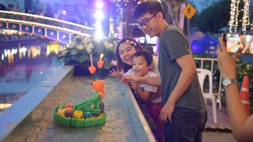 [ẢNH] Lung linh đêm hội Loy Krathong tại Thái Lan