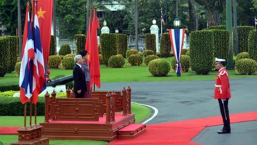 Lễ đón Tổng Bí thư Nguyễn Phú Trọng trong chuyến thăm chính thức Thái Lan từ ngày 25-27/6/2013. (Ảnh: XUÂN SƠN) 