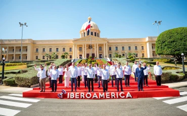 Các đại biểu tham dự Hội nghị thượng đỉnh Ibero-America. (Ảnh SEGIB)