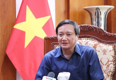 Đại sứ Việt Nam tại Lào Nguyễn Bá Hùng. (Ảnh: Trịnh Dũng)