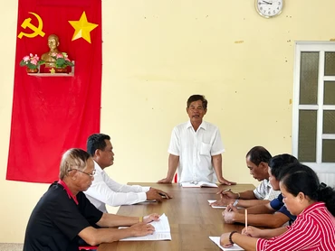 Đảng viên người Khmer làm theo gương Bác